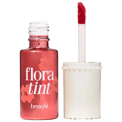 Benefit – Tinta para labios y mejillas Floratint